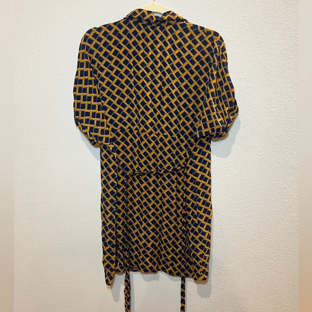 Forever 21 Blue and Mustard Short Dress Size M - Picture 10 of 13